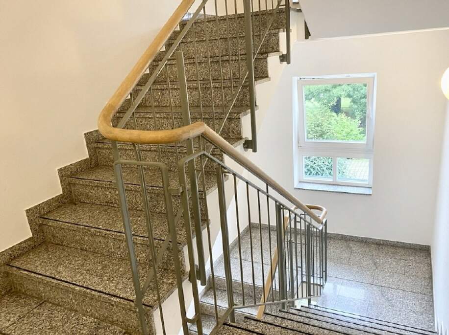 gepflegtes Treppenhaus