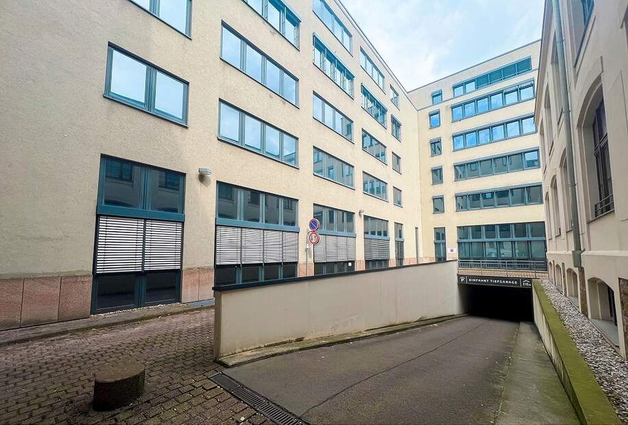 Einfahrt Tiefgarage