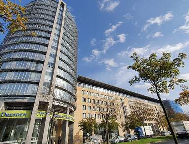 Ihr neuer Business-Standort im WORLD TRADE CENTER | ca.  471 m² Büro zu Miete
