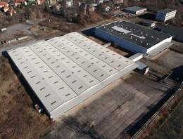 Rund 6.000 m² große Halle zur MIETE +++ Gewerbeareal im Dresdner Osten
