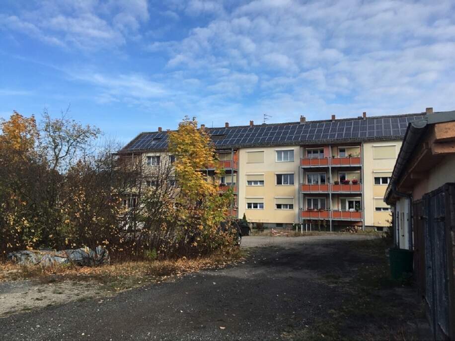 Ansicht mit Grundstück Beispiel