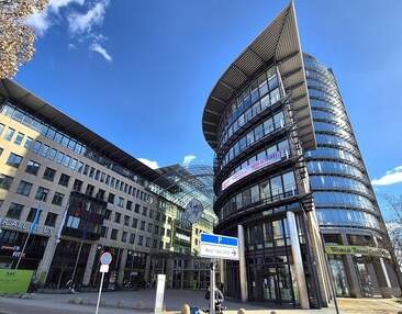 Büro mit Panoramaausblick | Bürofläche mit ca. 523 m² im WTC zur Miete