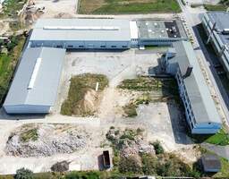 Nahe Dresden & A4 | Für Eigennutzer & Entwickler | Gewerbeareal mit Hallen & Bürogebäude zum Kauf