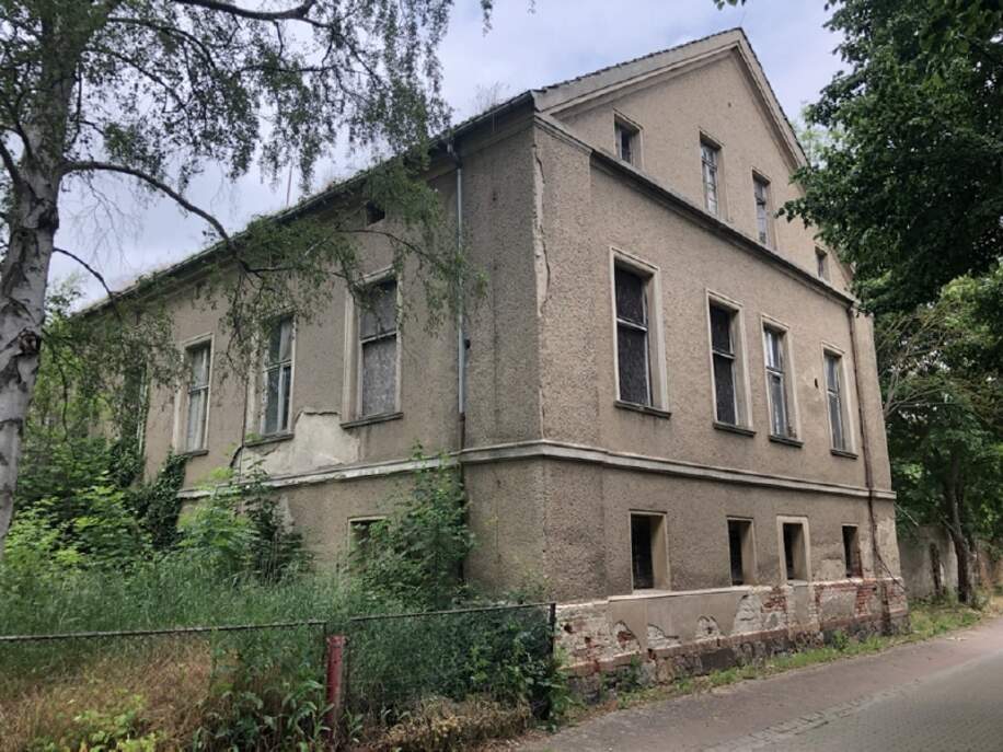 Haus 1