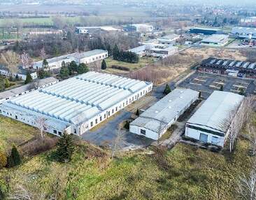 Gewerbeanwesen zum Kauf | 11.000 m² Nutzfläche | 70.000 m² Grundstück zur Erweiterung