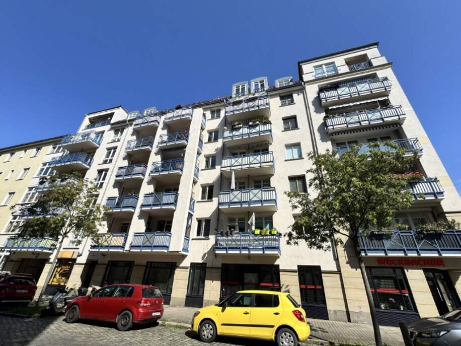 Straßenansicht