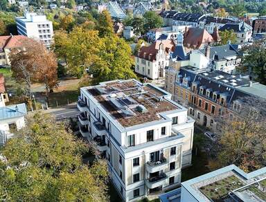 Exklusive Traumwohnung mit ca. 15 m² Terrasse & Blick in den Garten!