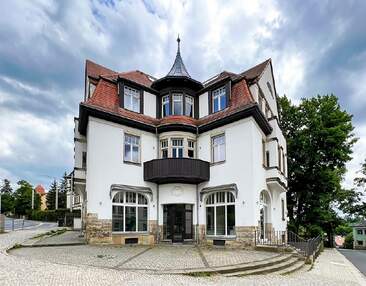 Moderne Bürovilla + Mieten Sie in Dresden in exklusiver Lage + Ihr neuer Bürostandort