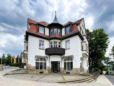 Moderne Bürovilla + Mieten Sie in Dresden in exklusiver Lage + Ihr neuer Bürostandort