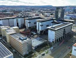 Büro mit bestem Ausblick | ca. 286 m² in Dresden zur Miete