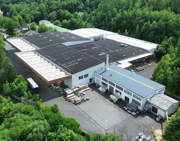 Hallenfläche mit rund 2.500 m² nahe der A17 ab sofort zur Miete!