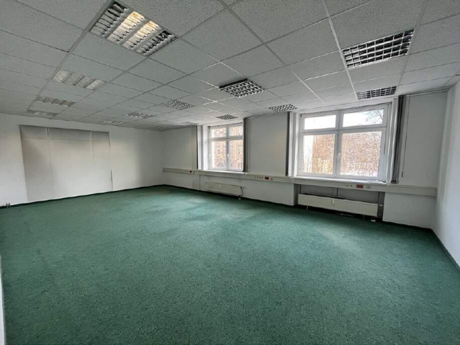 Büro groß