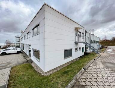 Bürofläche direkt an der Autobahn A4 in Klipphausen zur Miete