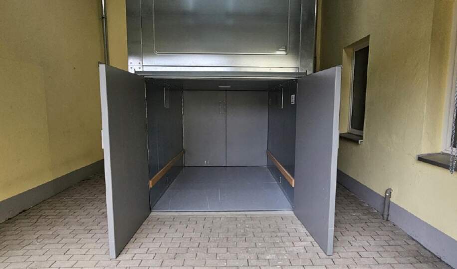 Schwerlastaufzug