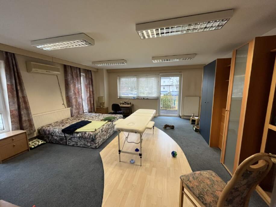 Büro 1OG
