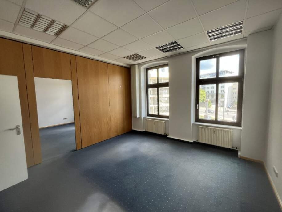 Büro groß Haus 22