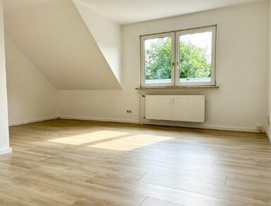 modern renovierte ETW mit EBK+Stellplatz+Tageslichtbad in Chemnitz Reichenbrand kaufen