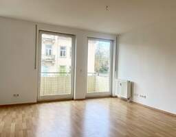 ++ 3-Raumwohnung mit Balkon & Einbauküche in Dresden-Blasewitz ++