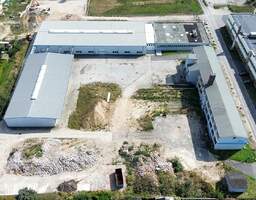 Nahe Dresden & A4 | Für Eigennutzer & Entwickler | Gewerbeareal mit Hallen & Bürogebäude zum Kauf