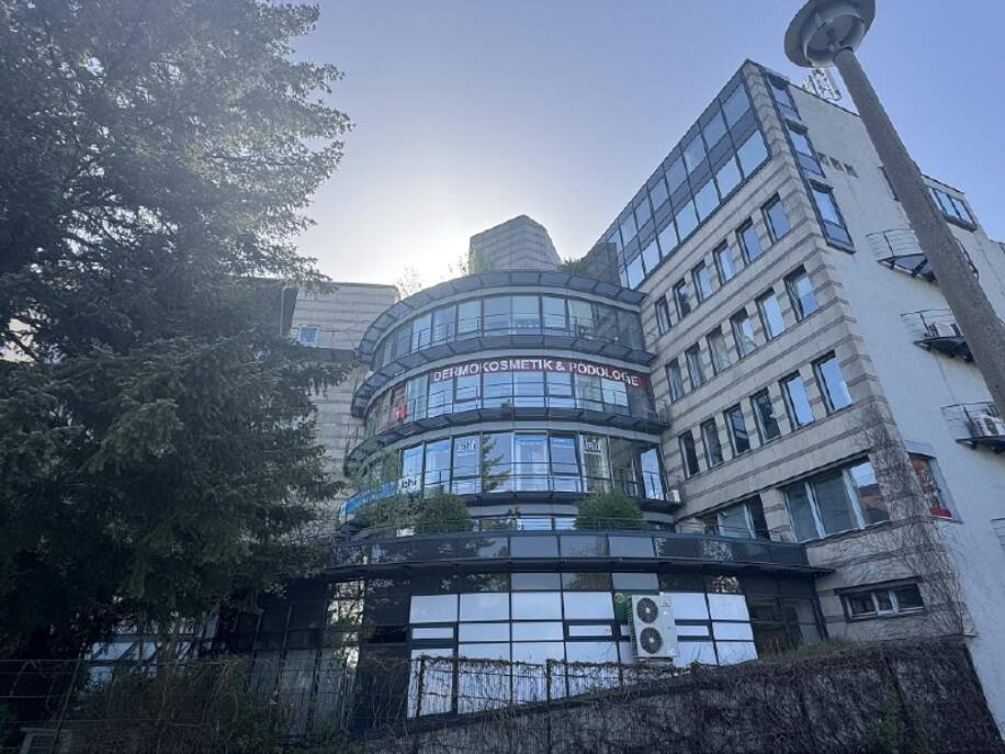 Gebäuderückansicht