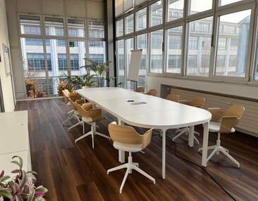 Dresden Striesen | Rund 200 m² Bürofläche mit Balkon im Striesen Center zur Miete