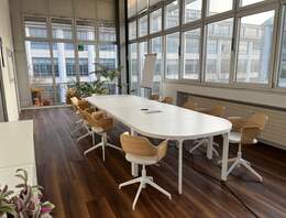 Dresden Striesen | Rund 200 m² Bürofläche mit Balkon im Striesen Center zur Miete