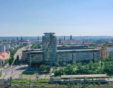 Rund 900 m² Bürofläche in Dresdner Innenstadt zur Miete