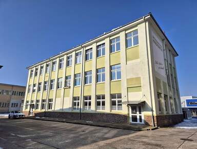 Vielfältig nutzbare Gewerbefläche mit ca. 400 m² in Meißen zur Miete