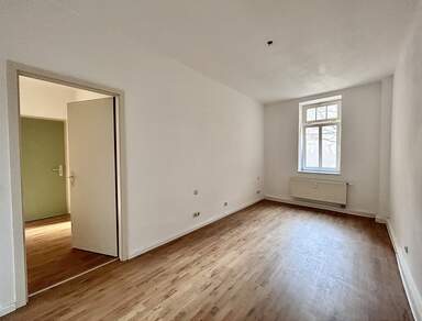 ++ Sanierte 2 Raumwohnung inmitten der Neustadt zu mieten!! ++