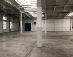 Dresdner Norden | vielseitige Halle mit Büroflächen ab sofort zur Miete!