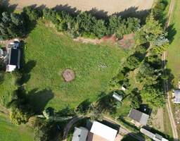 Bauträgerfrei | ca. 1.500 m² Baugrundstück in grüner Umgebung | zentral gelegen