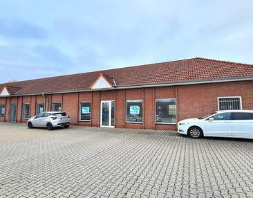 Fachmarktcenter in Geithain sucht neuen Mieter | Bis zu 200 m² Gewerbefläche z