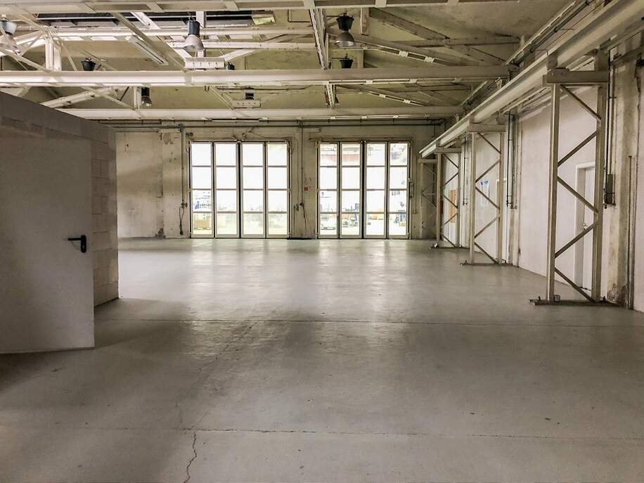 Zugang über Falttore