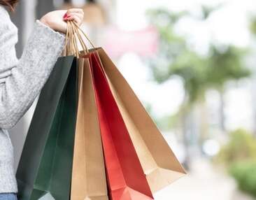 Neubau-Ladenfläche am Neumarkt zur Miete | Erstbezug