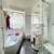 Tageslichtbad mit Wanne und Dusche