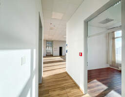 200 m² moderne Bürofläche zur Miete! Ab sofort verfügbar!