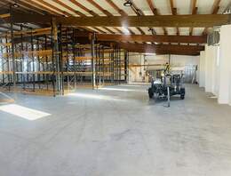 Vielseitig nutzbare Hallenfläche mit ca. 800 m² in Dippoldiswalde zur Miete