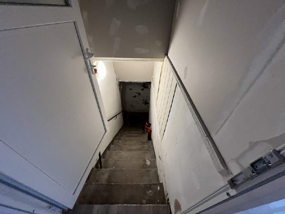 Treppe ins UG