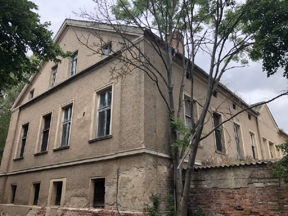 Haus 1