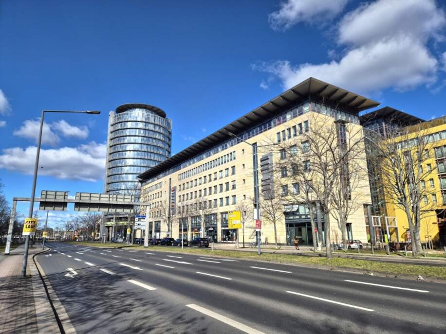 Straßenansicht