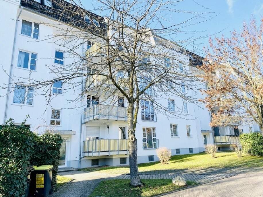 Hausansicht Straßenseite