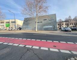 Sichtbarkeit garantiert! Vielseitig nutzbare Gewerbefläche in Löäbtau mieten!