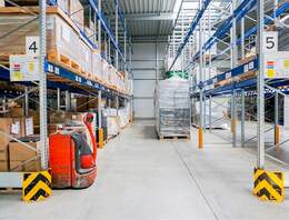 Seltene Gelegenheit - Lager-/Logistikflächen an der Stadtgrenze von Dresden mieten!