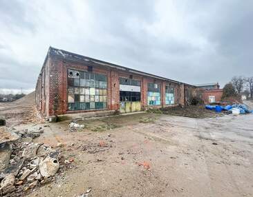 Heidenau | 2.500 m² preiswerte Lagerfläche an der Dresdner Stadtgrenze