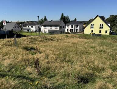 Platz für Ihr Traumhaus | Bauträgerfreies Baugrundstück für EFH in Großröhrsdorf zum Lauf