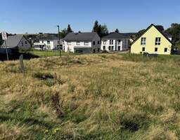 Platz für Ihr Traumhaus | Bauträgerfreies Baugrundstück für EFH in Großröhrsdorf zum Lauf