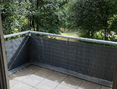 3 Zimmerwohnung mit großen Balkon & Stellplatz zum Kauf | vermietet | nahe Zwickau