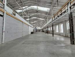 Direkt an B 170 bei Dippoldiswalde | ca. 800 m² frostfreie Kalthalle zur Miete