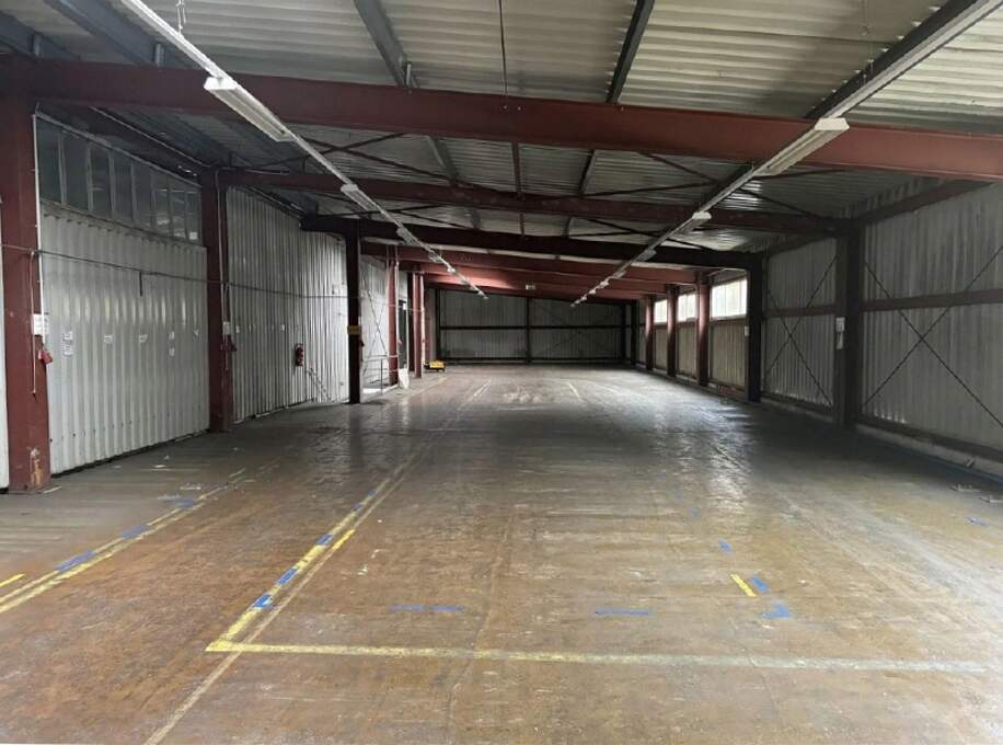 Halle Innenansicht