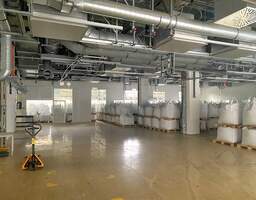 Moderne - ca. 1.800 m² große - Produktions- und Forschungsfläche in Freiberg zur Miete!